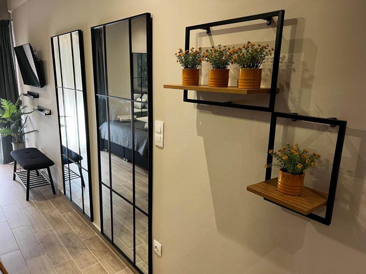 Urban Gem Apartment Alexandroupoli Bagian luar foto